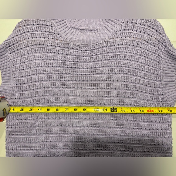 Lavender Knit Short Sleeve Top - Picture 8 of 11